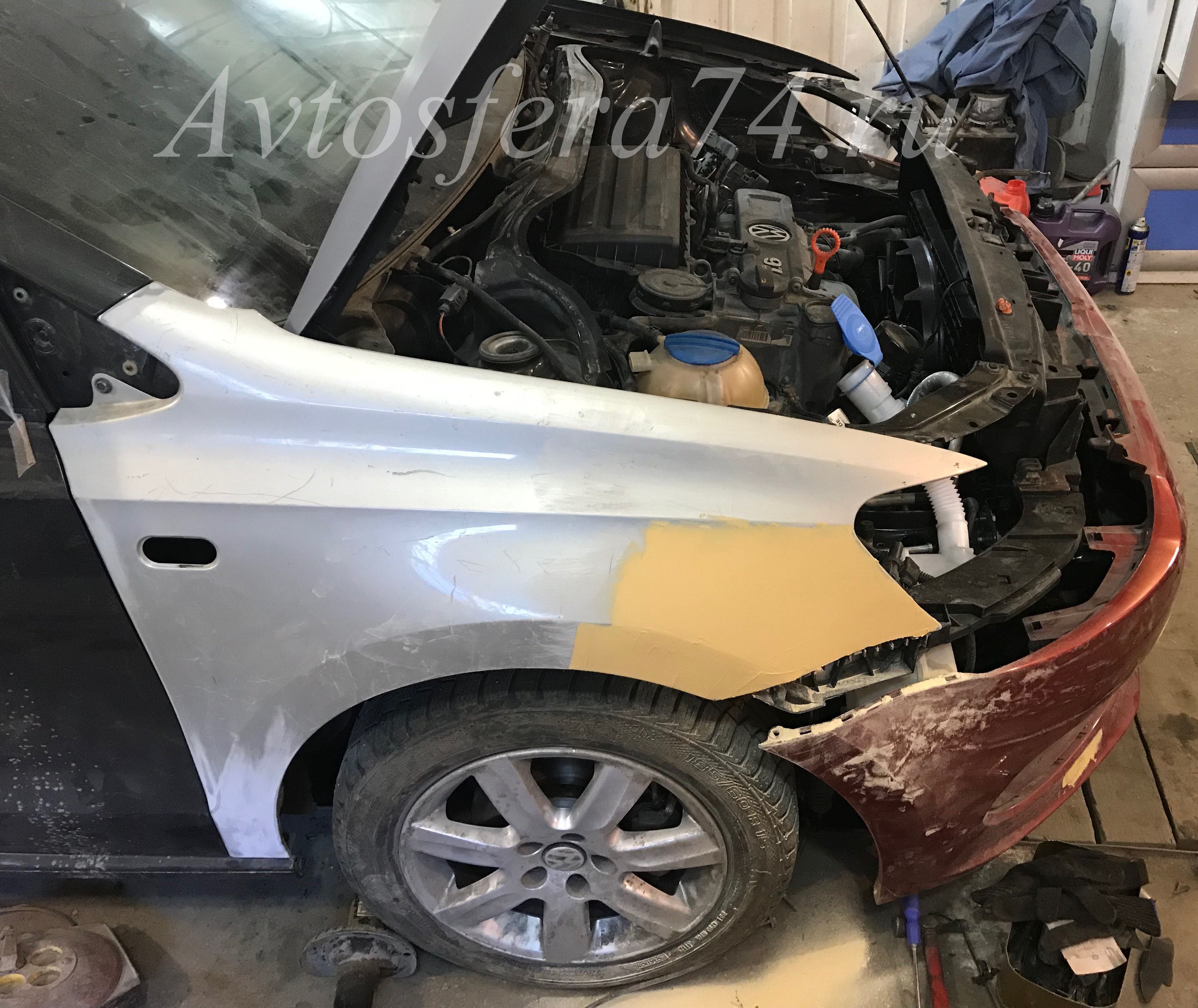 Volkswagen Polo Sedan до ремонта крыло капот
